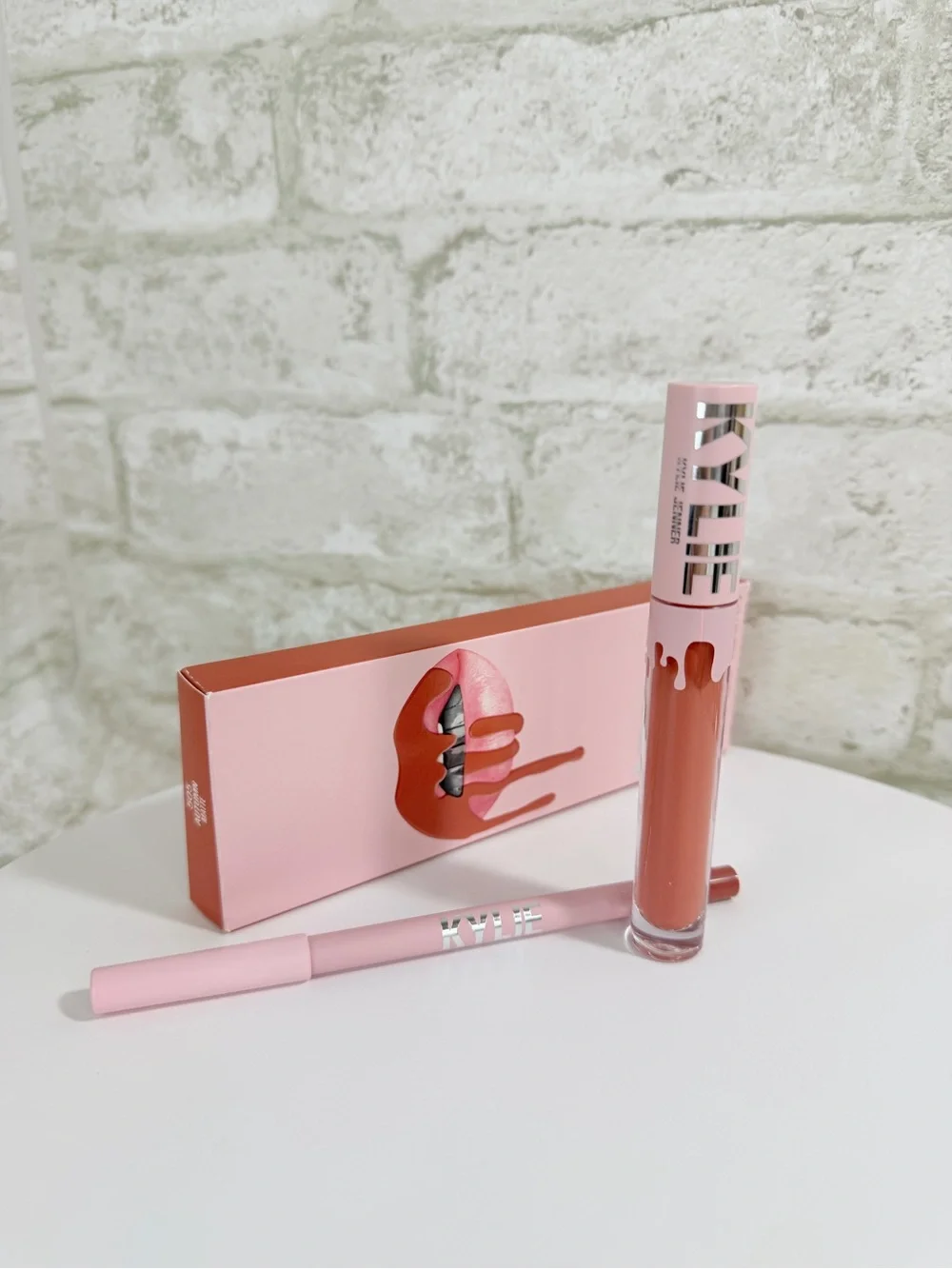 Kylie Cosmetics Lip Kit — Autumn 505 Matte Liquid Lipstick & Lip Liner